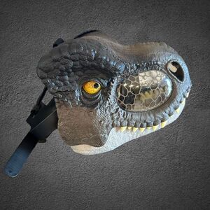 Jurassic World: Dominion Tyrannosaurus Rex Chomp 'n Roar Mask Costume